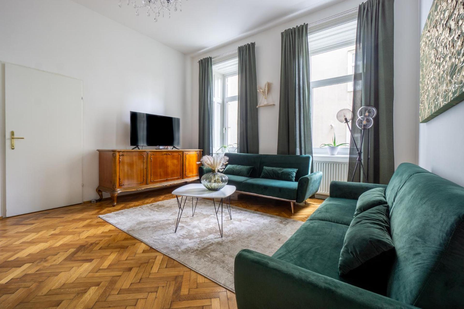 Central Apartment In Viennese Old Building Bagian luar foto