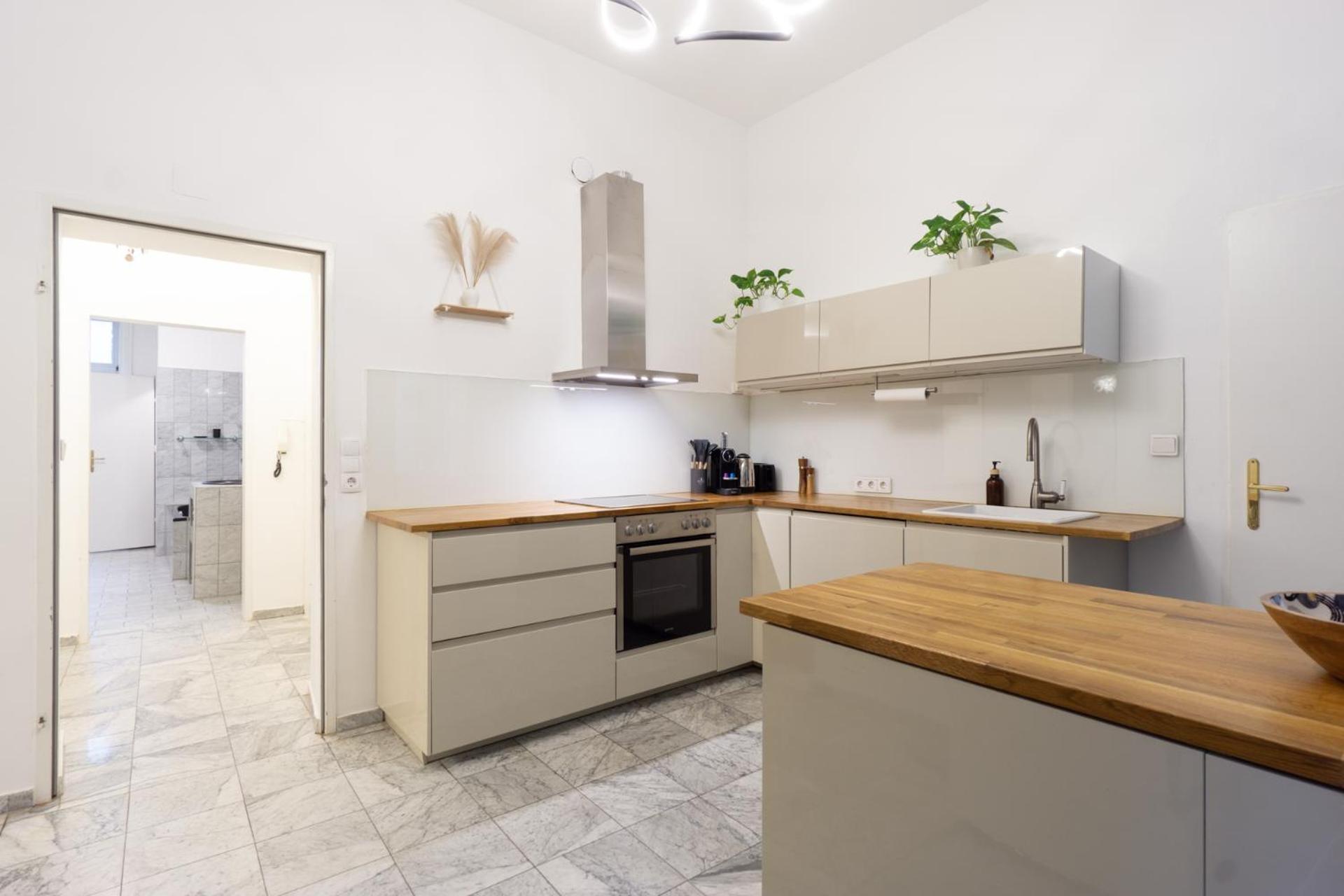 Central Apartment In Viennese Old Building Bagian luar foto
